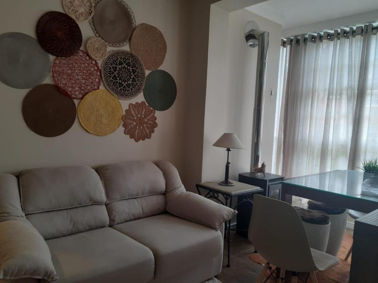 Confortavel Apartamento Proximo Ao Lago Negro Apartment Gramado Bagian luar foto